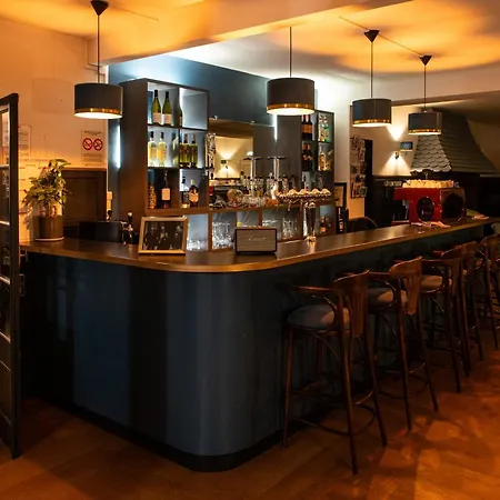 The Originals Boutique, Victoria, 3*