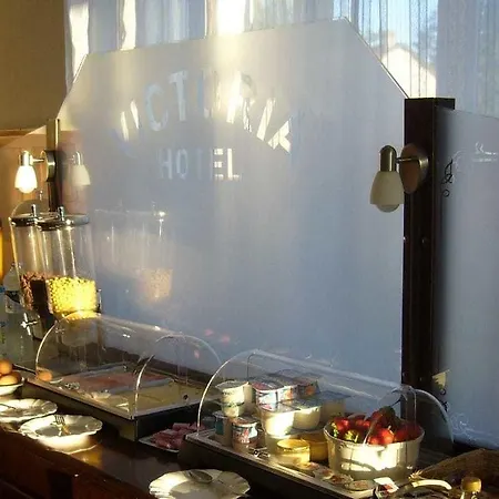 Hotel The Originals Boutique, Victoria, 3*