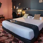 The Originals Boutique, Victoria, 3*