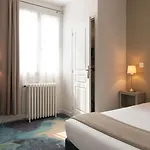 The Originals Boutique, Victoria, 3*