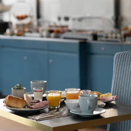 The Originals Boutique, Victoria, シャトライヨン・プラージュ