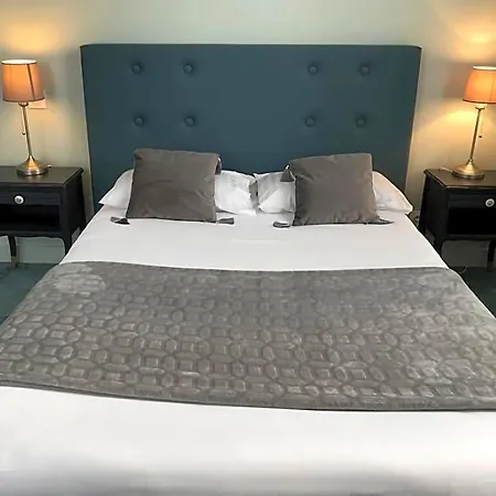 The Originals Boutique, Victoria, 3* Шатлайон-Плаж