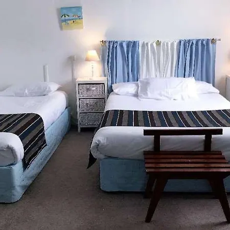 Hotel The Originals Boutique, Victoria, 3*