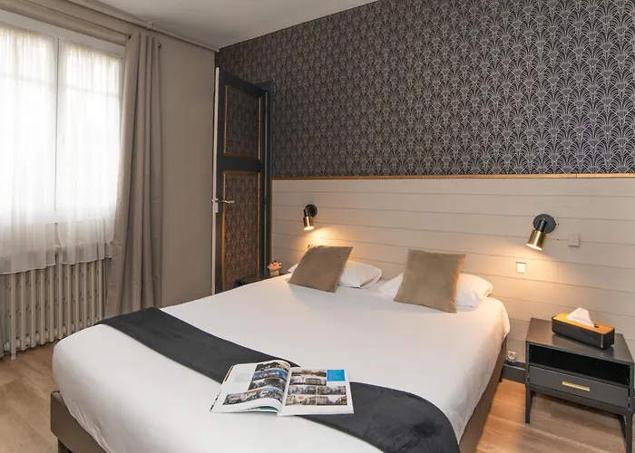 Hotel The Originals Boutique, Victoria,