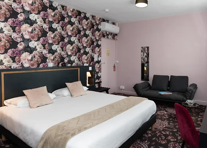 Hotel The Originals Boutique, Victoria,