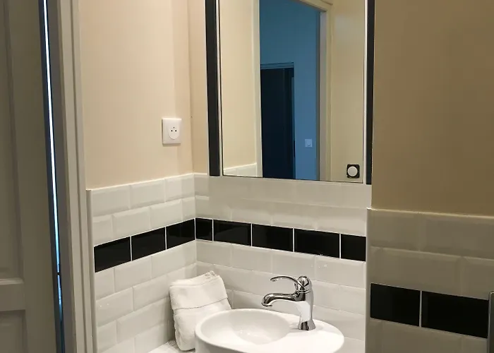 The Originals Boutique, Victoria,