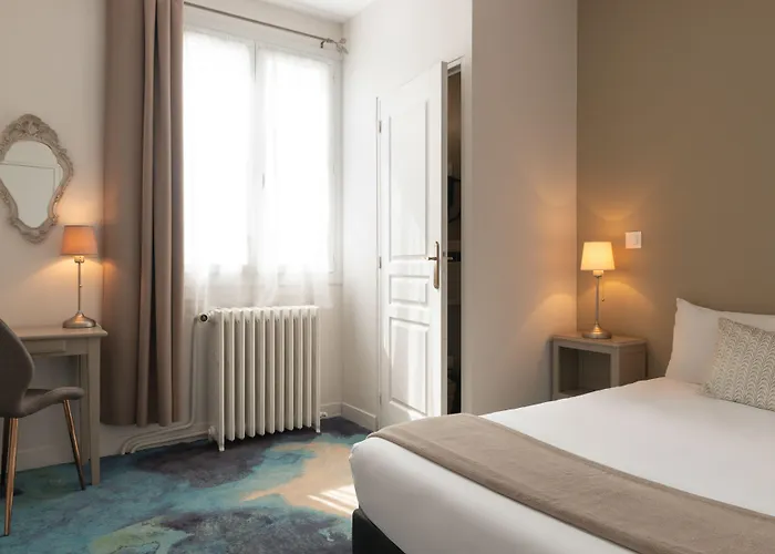 The Originals Boutique, Victoria, 3*