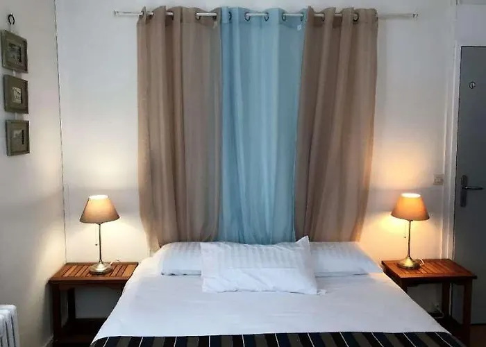 The Originals Boutique, Victoria, 3*